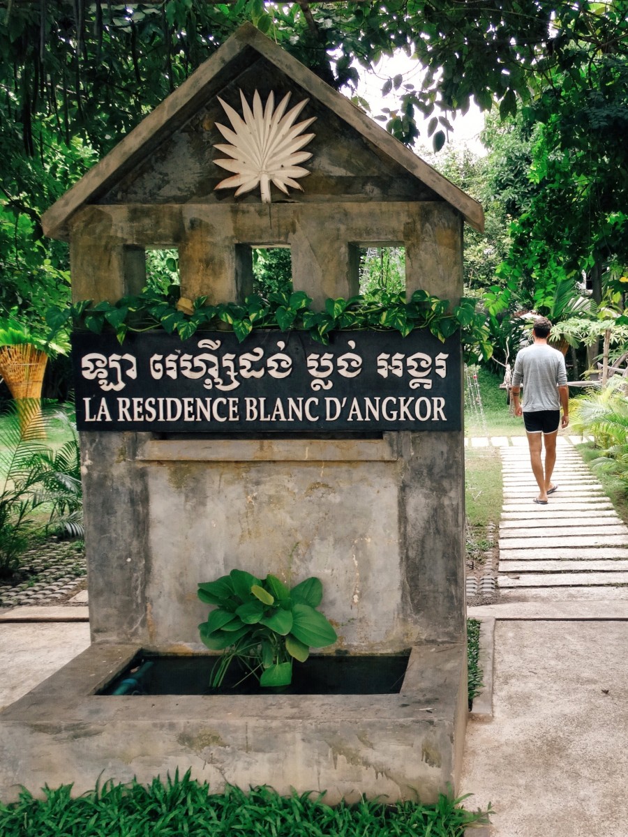 la residence blanc d’angkor